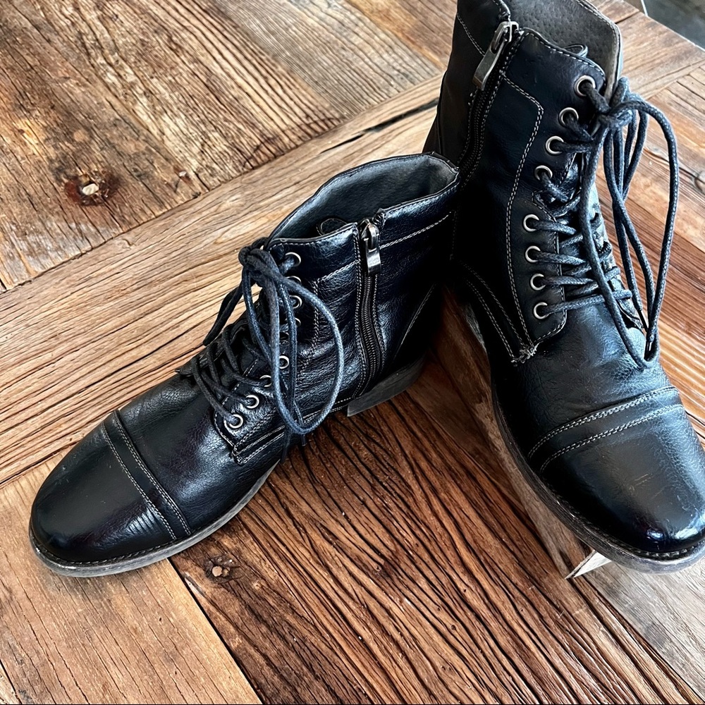 🍁 SALE MADDEN Cap Toe Boot